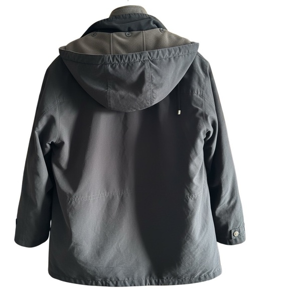 LONDON FOG 2 Coats In 1, Detachable Hood, Removable Fleece Liner - Picture 2 of 8